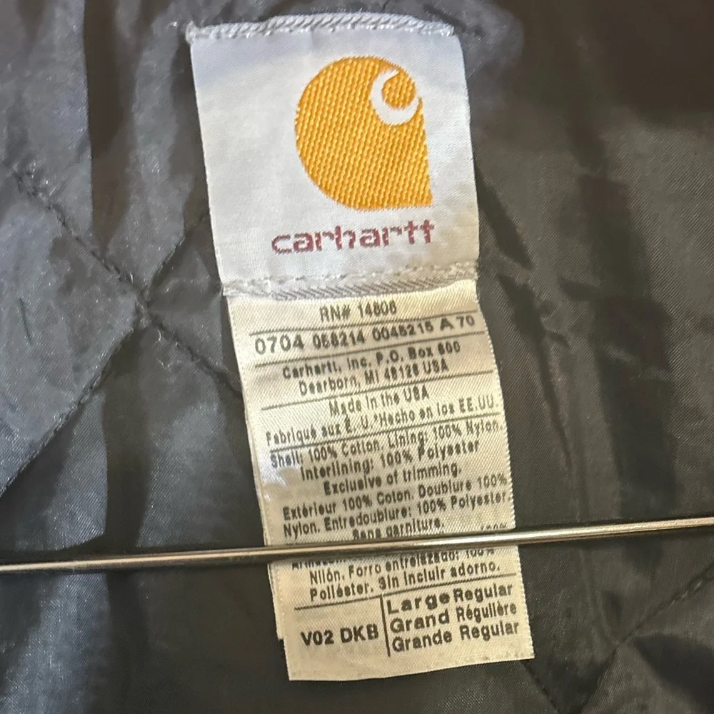 *SOLD*Carhartt Work Vest(SOLD)
NOT FOR SALE/ALL OFFERS WILL B DECLINED! - Picture 8 of 8
